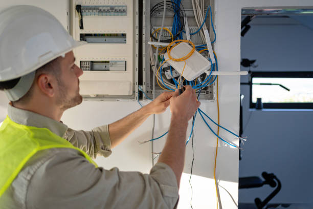 Best Licensed Electrician  in Berkley, MI